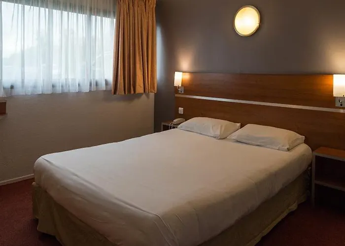Comfort Toulouse Sud מלון 3*
