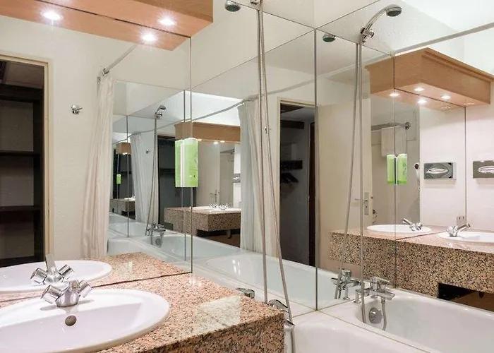 Comfort Toulouse Sud 3* רמונוויל-סנט-אניה