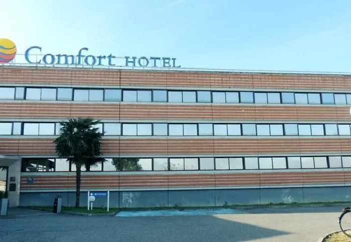 מלון Comfort Toulouse Sud